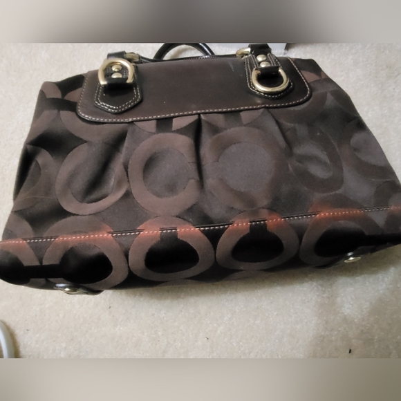Brown Coach satchel - Picture 7 of 7